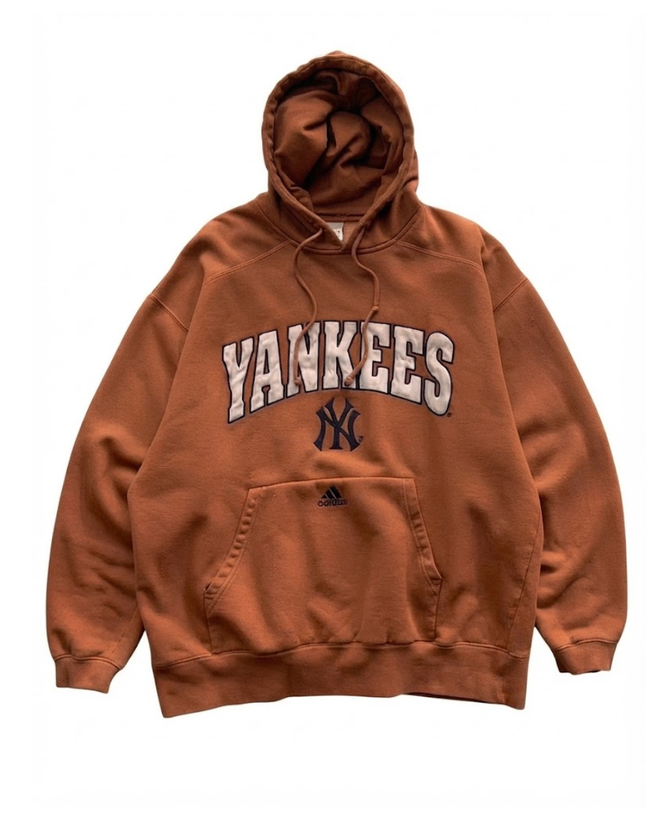 Vintage Sports Sweatshirt