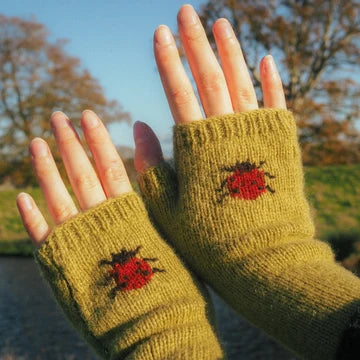 Tiny Garden Gloves